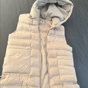 Zara Gray Hooded Puffer Vest